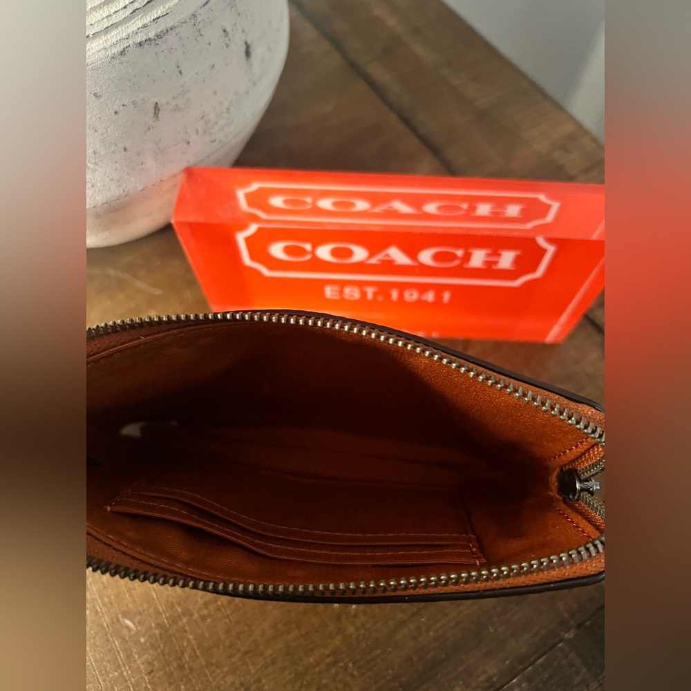 Coach Horse and Carriage Wristlet (NWT) - Picture 6 of 9